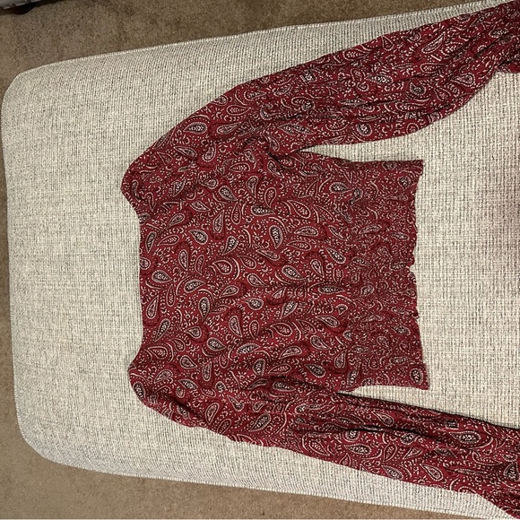 Paisley smocked Crop top - Picture 7 of 8